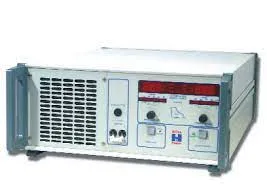 Alimentatore DC Farnell AP100-30 con autorange