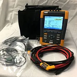 Analizzatore di qualità della potenza Fluke 435-II