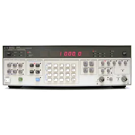 Generatore di sweep/Sintetizzatore di forme d'onda Keysight 3325B