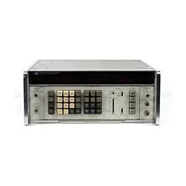 Sintetizzatore automatico Keysight 3330B