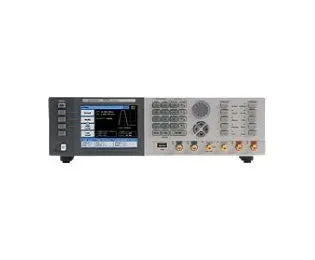 Generatore di Forme d'Onda Arbitrarie e Funzioni Keysight 81180A
