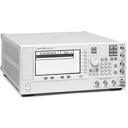 Generatore di segnali a microonde Keysight E8251A