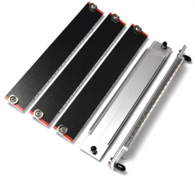 Keysight Y1213A Kit Pannello di Riempimento PXI