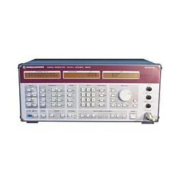 Rohde & Schwarz SMHU Generatore di Segnali ad Alta Precisione