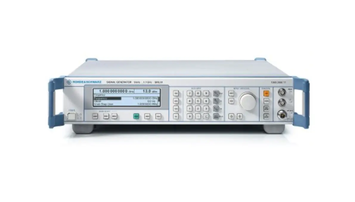 Rohde & Schwarz SML01 Generatore di Segnali