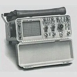 Oscilloscopio Tektronix 2335 100 MHz a 2 Canali