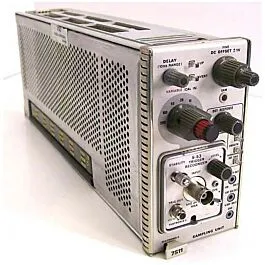 Tektronix 7S11 Modulo Verticale di Campionamento a 14 GHz