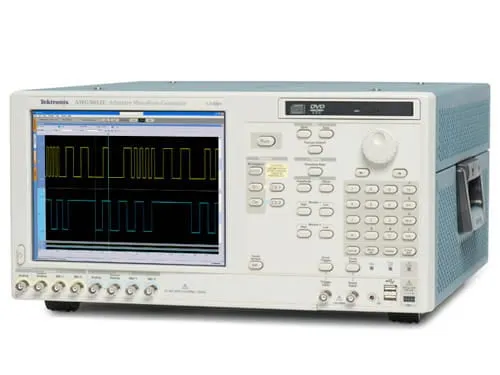 Generatore di Forme d'Onda Arbitrarie Tektronix AWG5014C