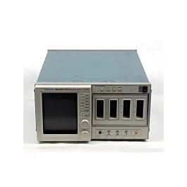 Tektronix CSA803 Analizzatore di Segnali di Comunicazione