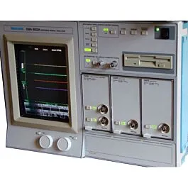 Oscilloscopio Analizzatore di Segnali Tektronix DSA 602A