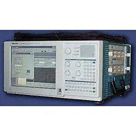 Mainframe analizzatore logico Tektronix TLA 704
